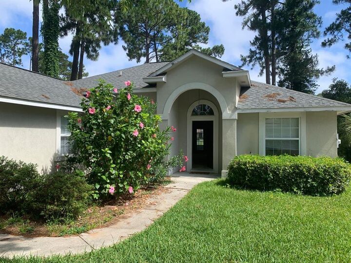 Property Photo: 1022 Isle Of Palms Lane FL 32034