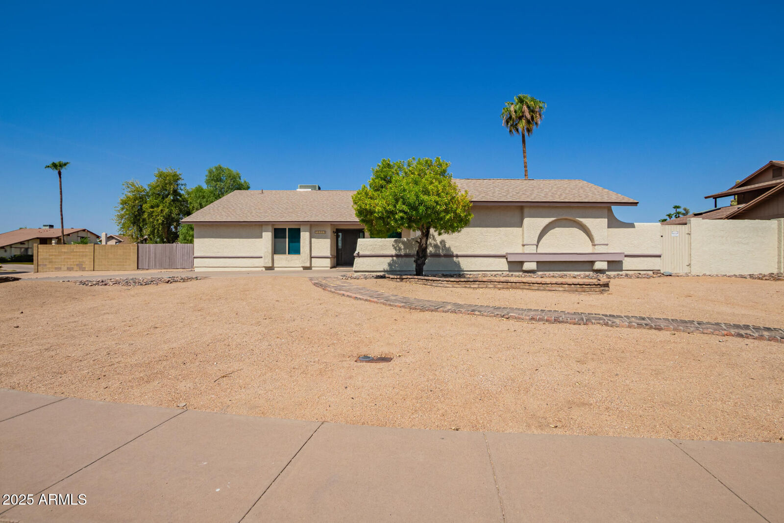 Property Photo: 16216 N 33rd Drive AZ 85053