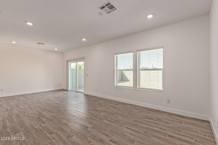 Property Photo:  1537 N Pueblo Drive  AZ 85120 