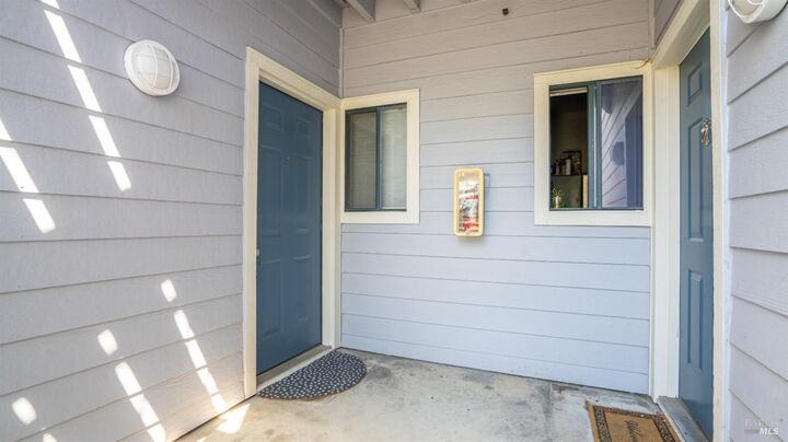 1201 Glen Cove Parkway 602  Vallejo CA 94591 photo