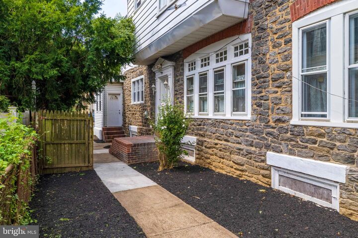 Photo de la propriété: 4845 Pulaski Avenue PA 19144