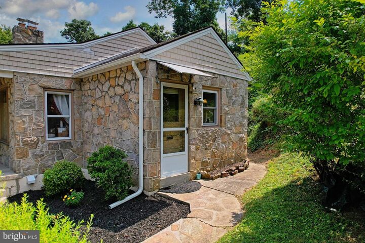 Property Photo: 628 Fayette Street MD 21502