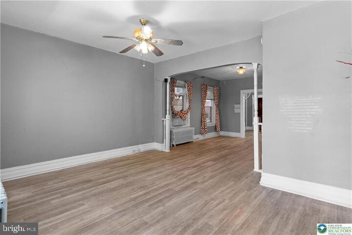 Property Photo:  608 Fiot Avenue  PA 18015 