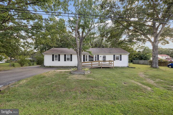 200 Pender Street  Fredericksburg VA 22408 photo