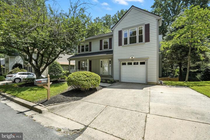 123 Snowy Owl Drive  Silver Spring MD 20901 photo