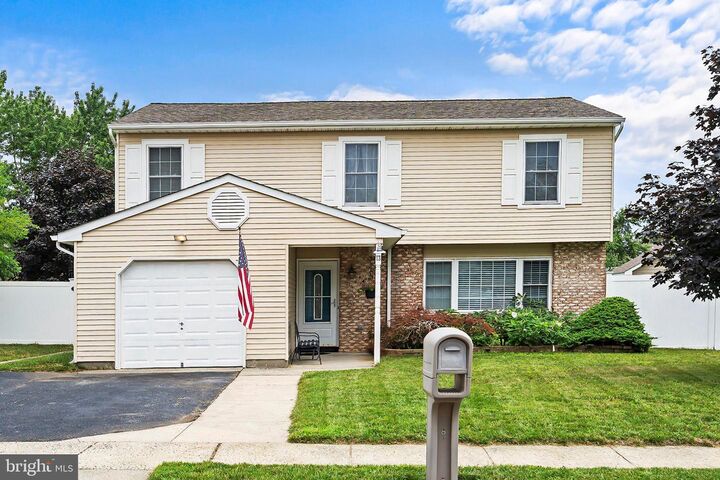 13 Boulder Drive  Barnegat NJ 08005 photo