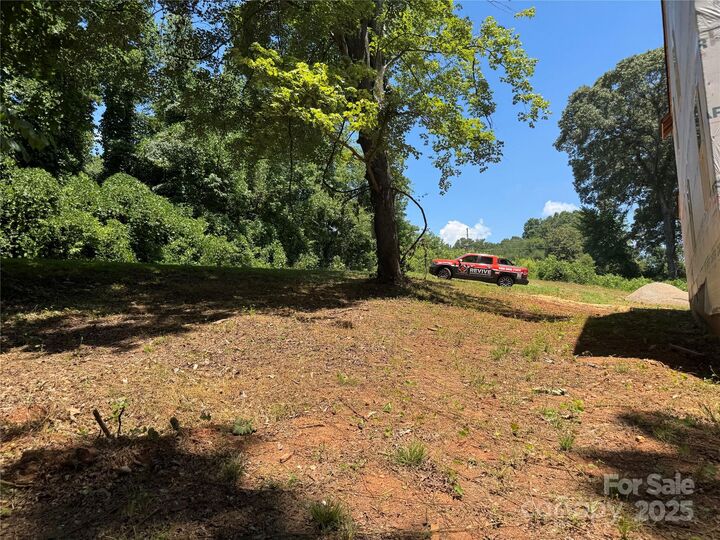 Property Photo: 3542 Mount Pleasant Road NC 28673