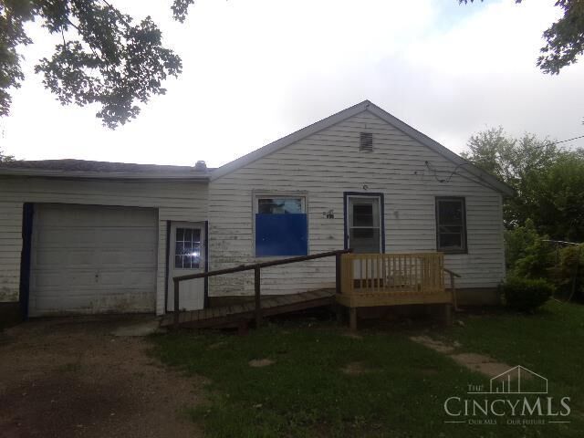 Property Photo:  406 Ellis Street  OH 45164 