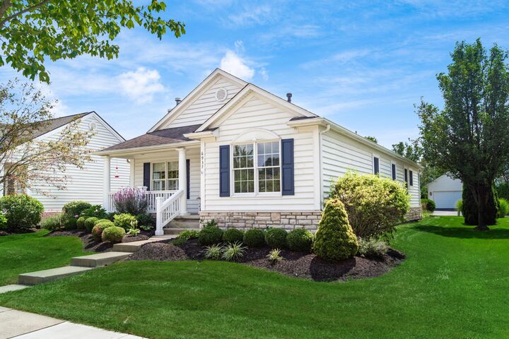 Property Photo:  6937 Joysmith Circle  OH 43054 