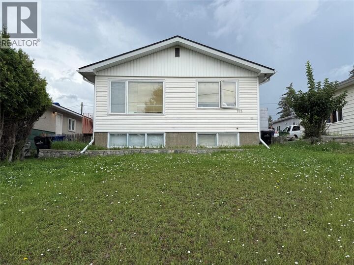 705 14th Avenue South  Cranbrook BC V1C 2Y2 photo