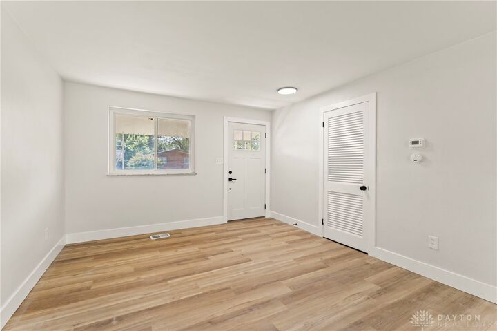 Property Photo: 809 N Eppington Drive OH 45426