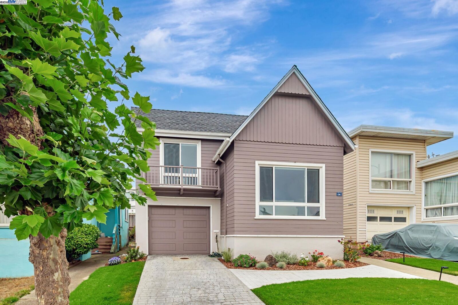 Property Photo:  59 Weston  CA 94015 