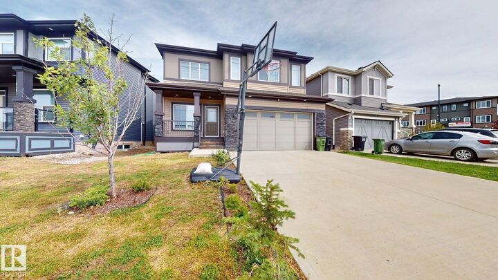8607 Mayday Wynd SW  Edmonton AB T6X 2L3 photo