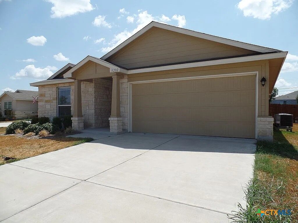 Property Photo: 5202 Rimes Court TX 76549