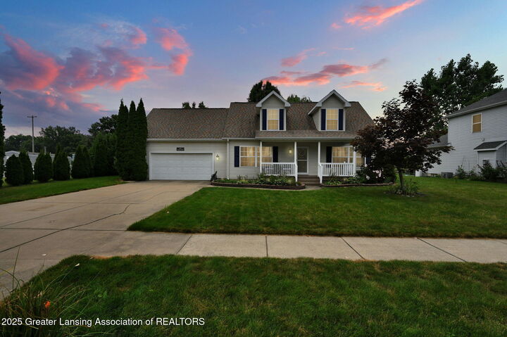 5011 Haddon Hall Drive  Holt MI 48842 photo