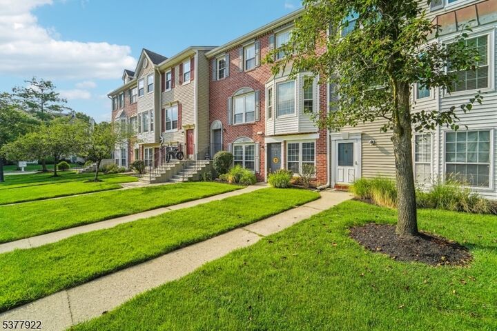 Property Photo:  1271 Heath Ct 1271  NJ 07430 