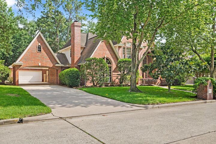 Property Photo:  9719 Appin Falls Drive  TX 77379 