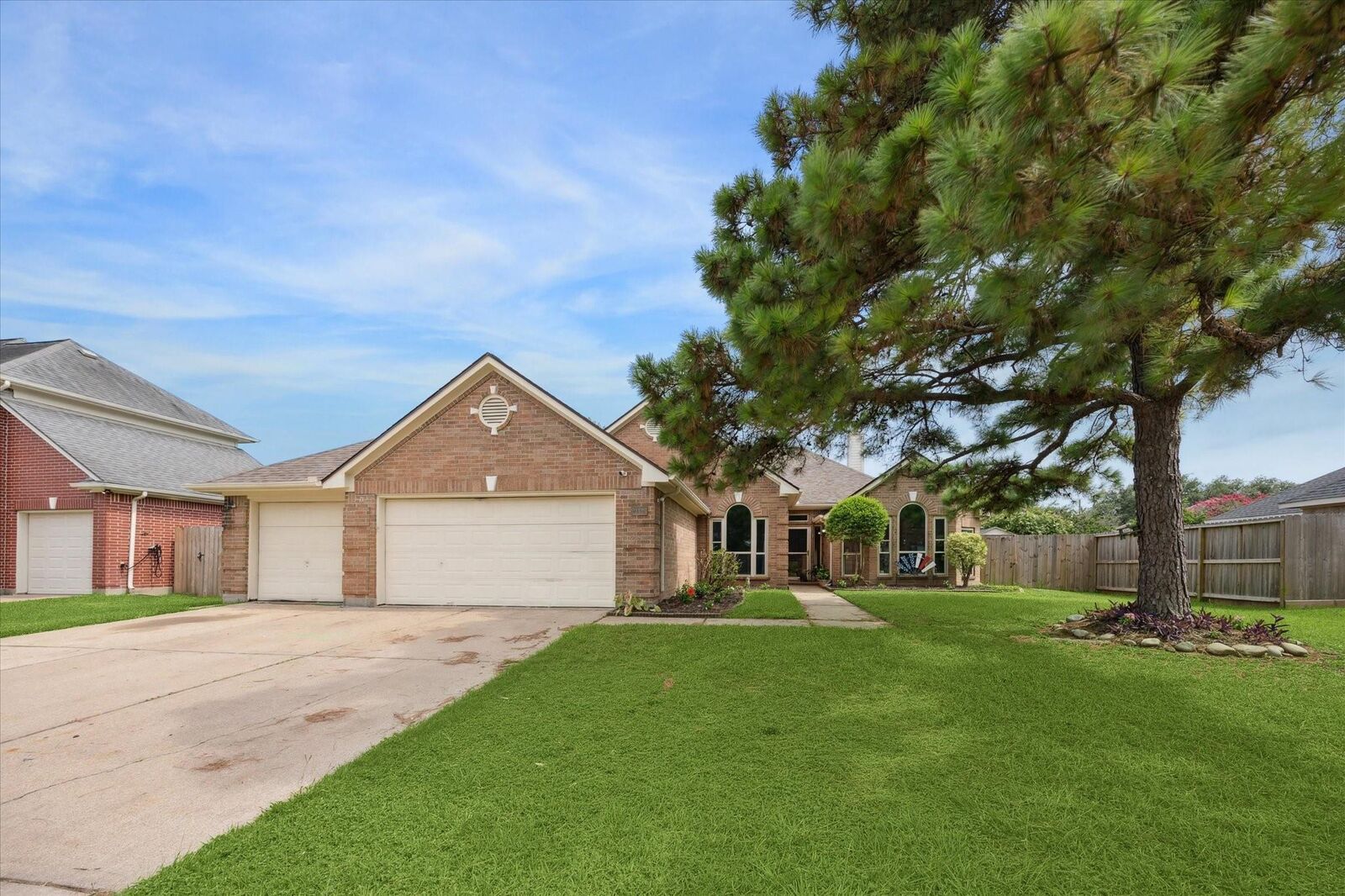 Property Photo:  21119 River Court Drive  TX 77449 