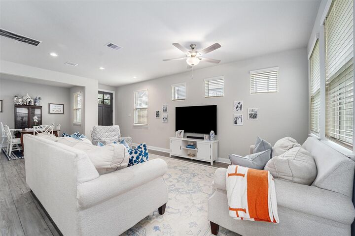 Property Photo: 4101 Split Ivy Drive TX 77080