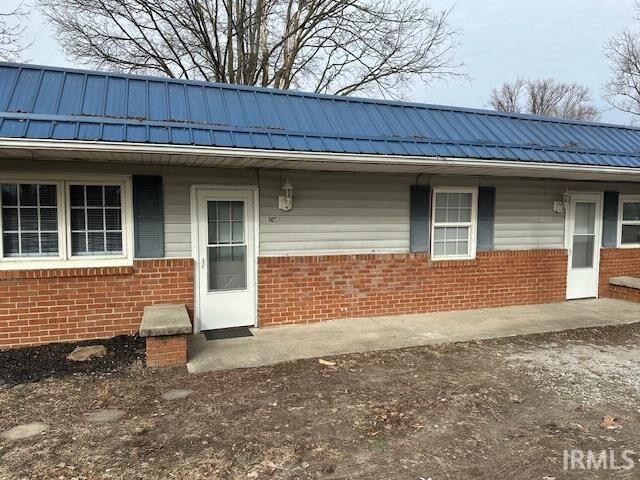Property Photo:  1405 S 15th Street  IN 47591 