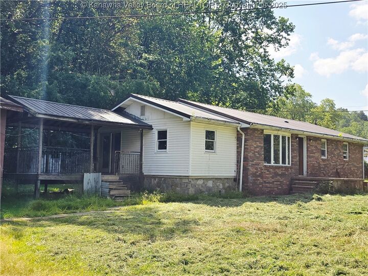 Property Photo: 1473 Mile Fork Road WV 25312