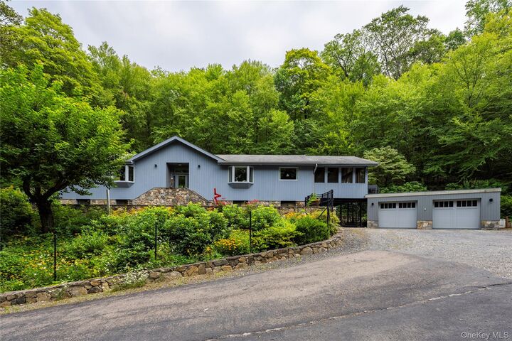 Property Photo:  188 Bell Hollow Road  NY 10579 