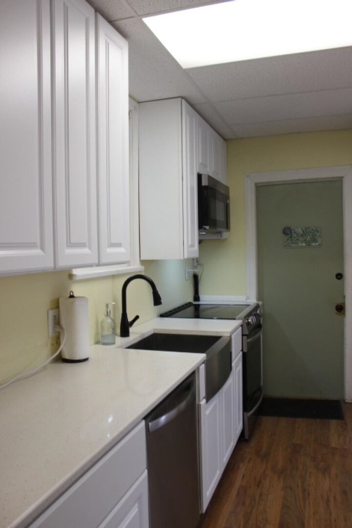 Property Photo: 2805 W 2nd St MN 55806