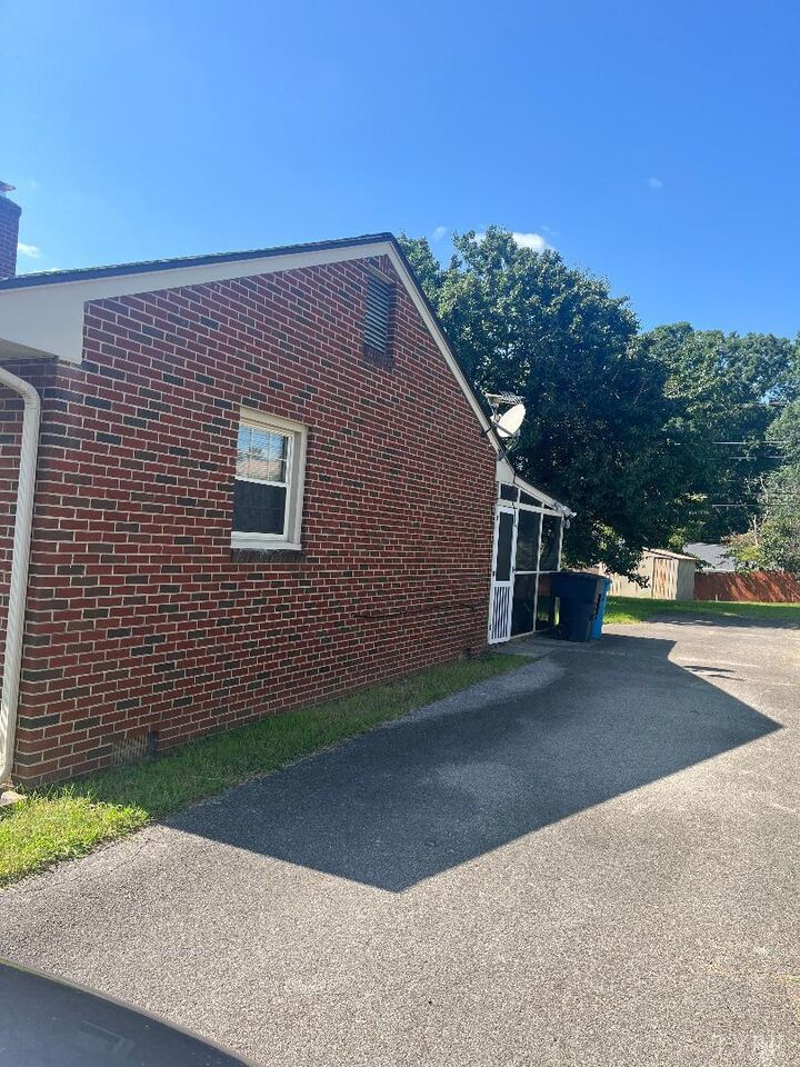 Property Photo: 116 Frontier Road NE VA 24012