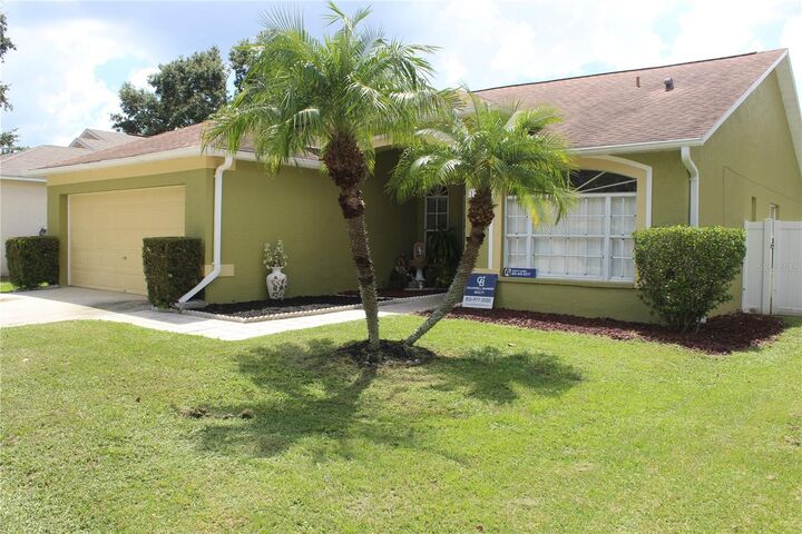 Property Photo: 1213 Sweet Gum Drive FL 33511