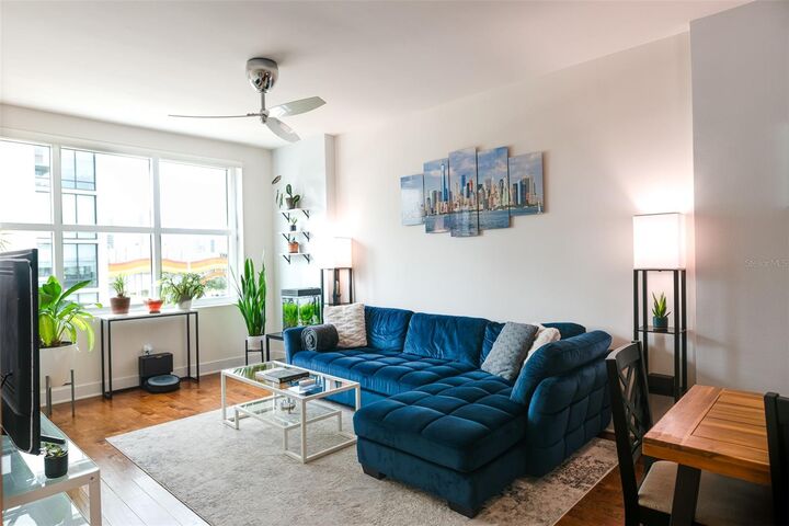 Property Photo:  1120 E Kennedy Boulevard 318  FL 33602 