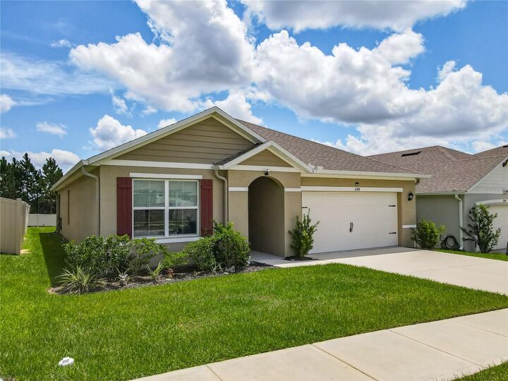 Property Photo:  1248 Sugarwood Street  FL 33837 