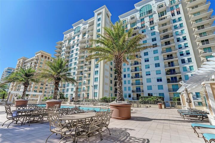 Property Photo: 800 N Tamiami Trl 1010 FL 34236