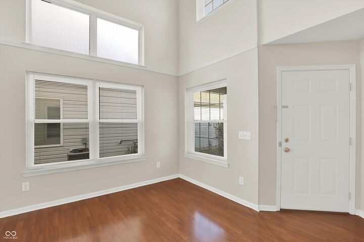 Property Photo: 507 Walbridge Street IN 46032