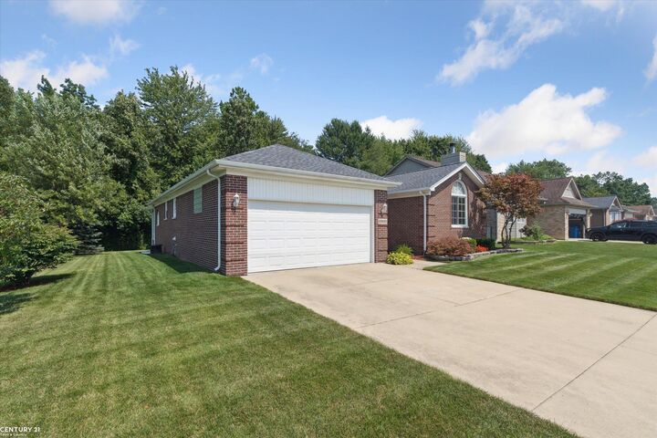 Property Photo: 28601 Iris Drive MI 48047