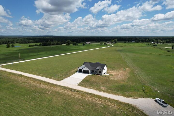 Property Photo:  103 Cheatham Farm Lane  MO 63379 