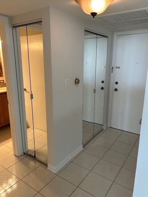 Property Photo: 7234 W North Avenue 711 IL 60707