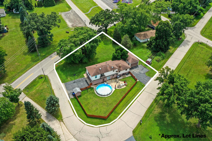 Property Photo:  7620 Howe Road  IL 60097 