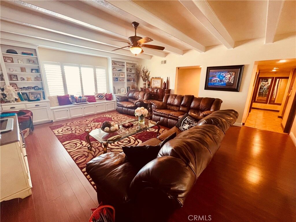 Property Photo: 164 Viento Way CA 92404