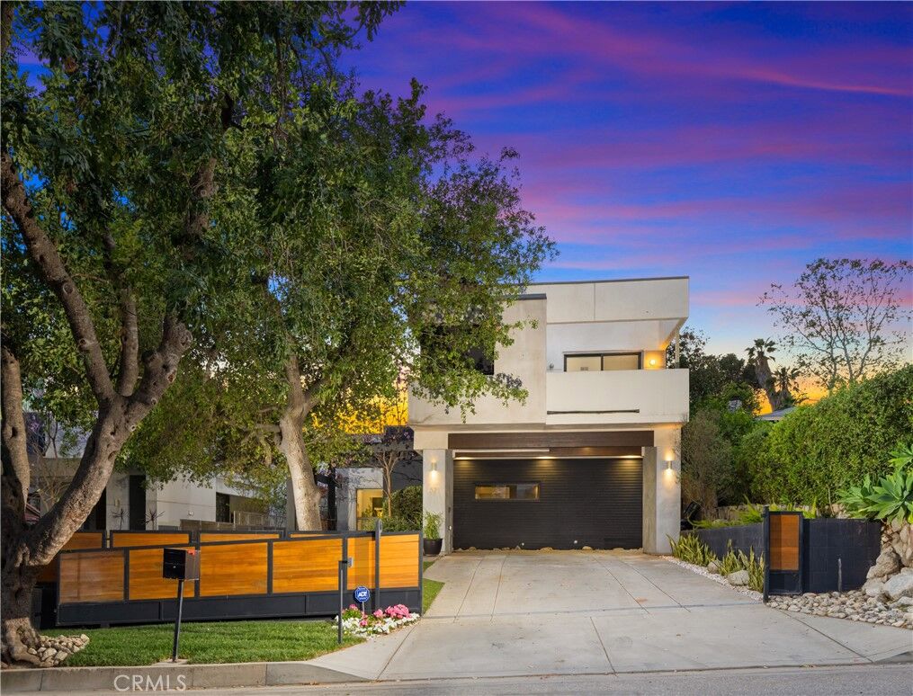 Property Photo:  321 Camillo Road  CA 91024 