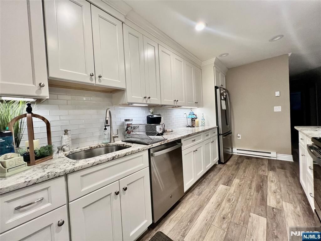 Property Photo:  11 Pine Cluster Circle B  NJ 07726 