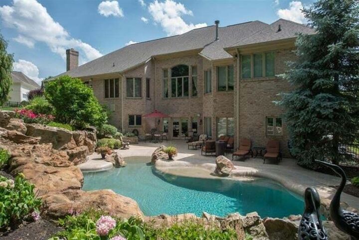 Property Photo: 904 Caitlin Drive KY 41091