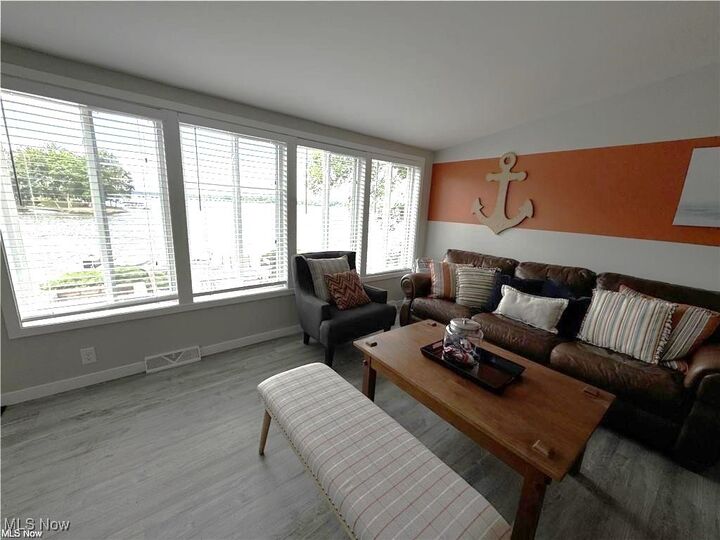Property Photo:  1296 NE River Road  OH 44429 