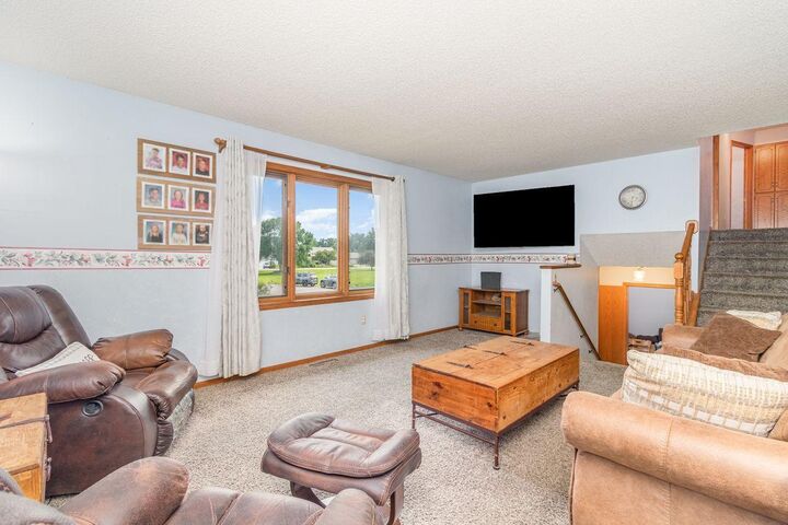 Property Photo:  20386 181st Circle NW  MN 55309 