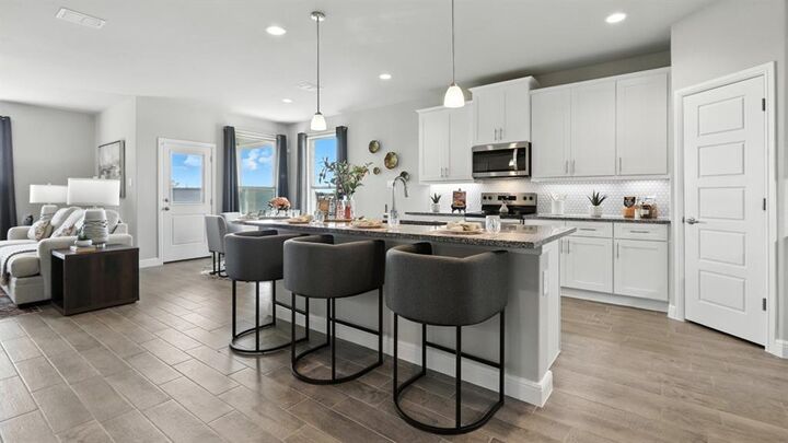 Property Photo:  109 Goodnight Court  TX 76033 