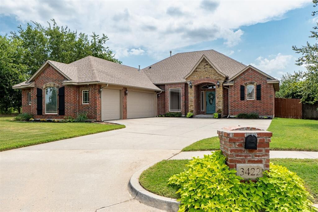 Property Photo:  3422 Windmill Road  OK 73165 