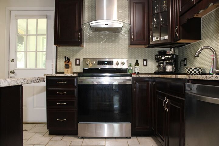 Property Photo:  5 Cheryl Ave  MA 01803 