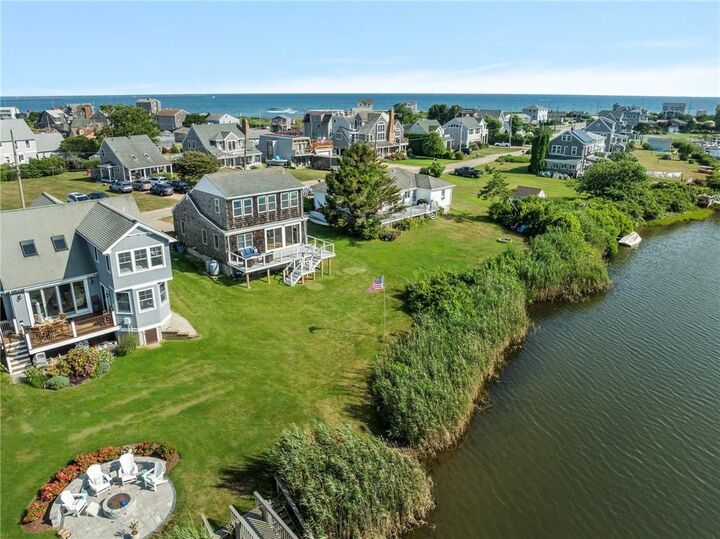 Property Photo:  76 Peninsula Road  RI 02879 
