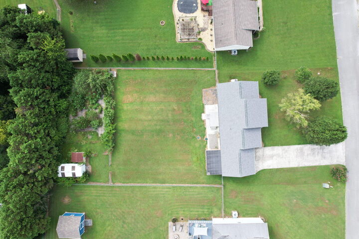 295 Sky Drive  Dayton TN 37321 photo