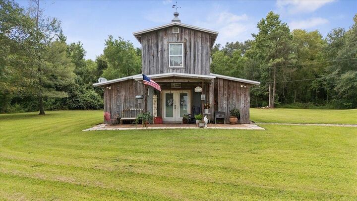 Property Photo: 9402 Ih 10 W TX 77632