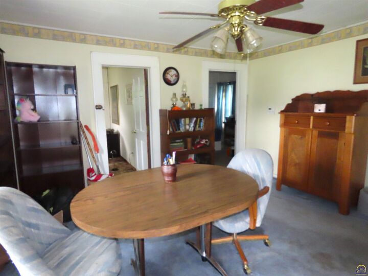 Property Photo:  402 Mercer St  KS 66537 